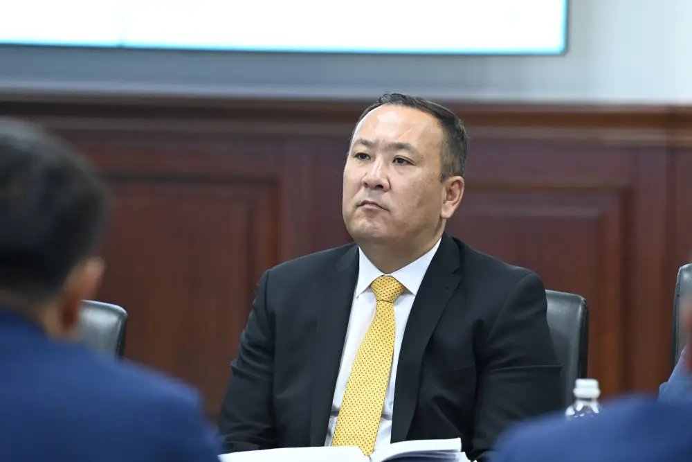 Обсуждены вопросы развития инфраструктуры спорта и массового спорта (3)