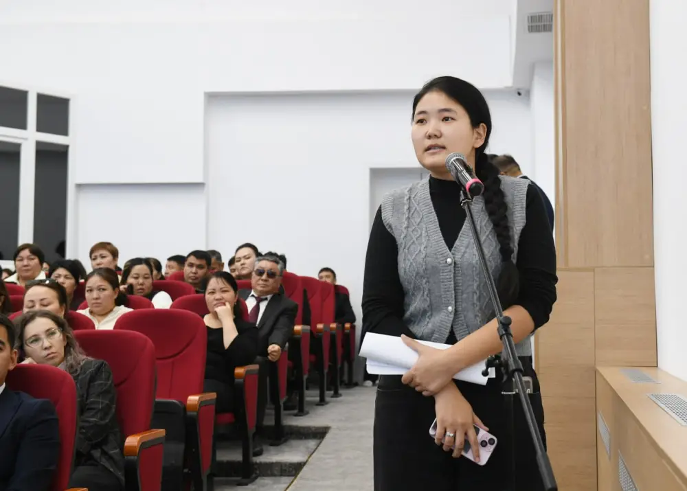 С. Жакупова провела встречи с активом и населением Алматинской области (5)