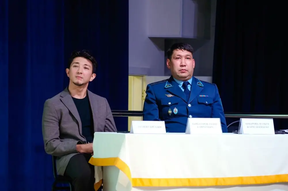 «Астана - город без наркотиков»: блогеры и спортсмены рассказали столичным студентам о вреде наркотических веществ (6)