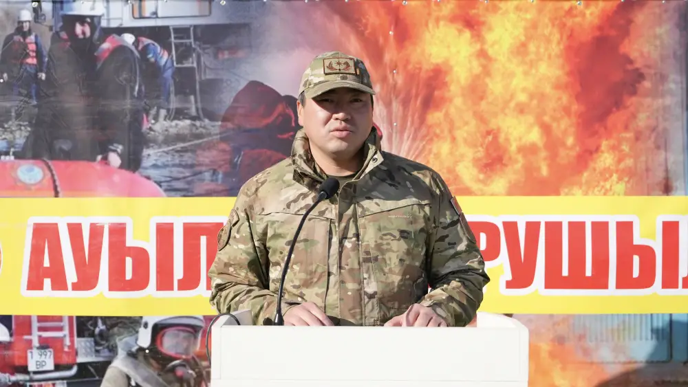 Глава МЧС открыл добровольный пожарный пункт в Бакырлы (2)