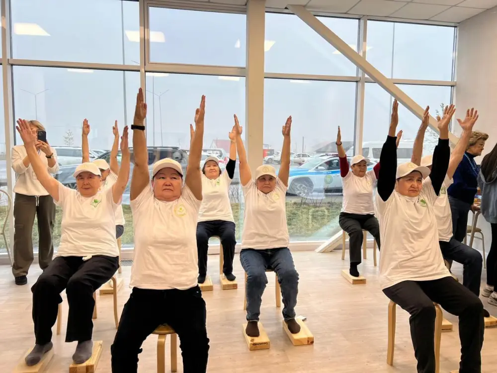 Новый физкультурно-оздоровительный комплекс открыли в столичном районе Алматы (6)