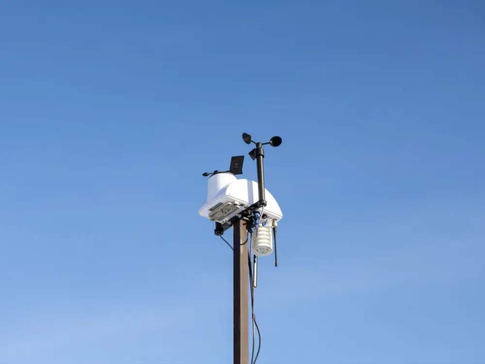 В ВКО запустили новую мобильную экологическую лабораторию, контролирующую воздух областного центра (6)