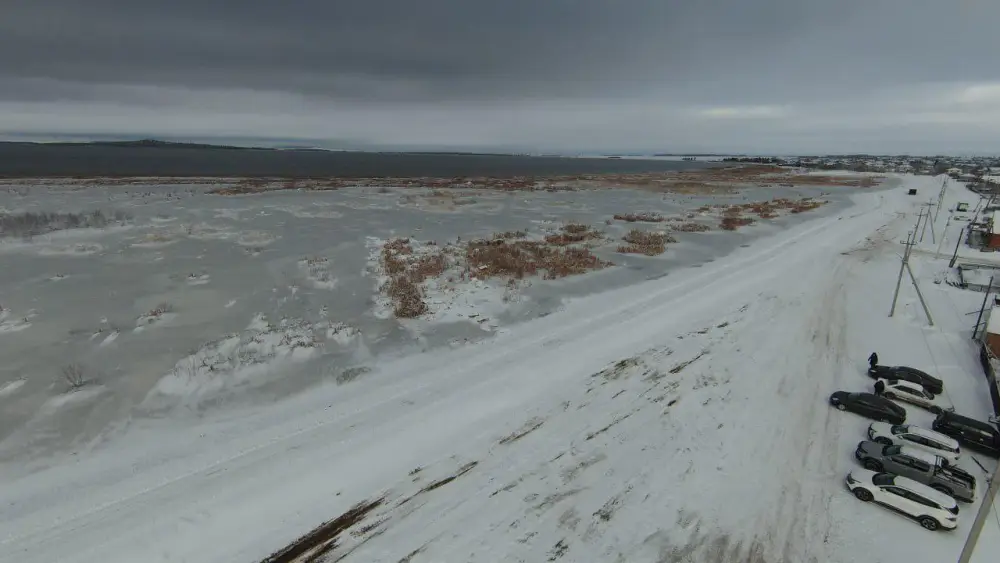 В селе Зеренда завершено строительство защитного вала (3)