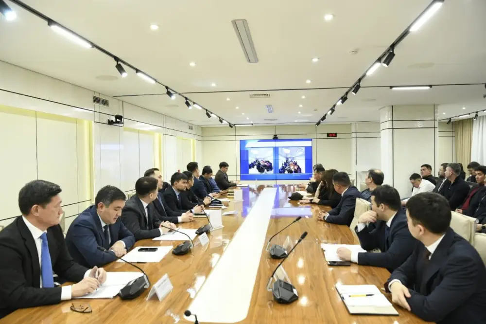 В Астане состоялось очередное совещание с застройщиками по соблюдению законности на стройках (4)