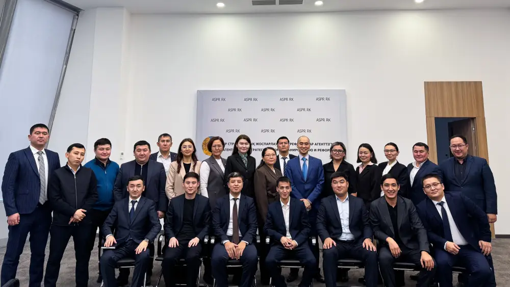 В АСПиР состоялась лекция для магистрантов Академии государственного управления (2)