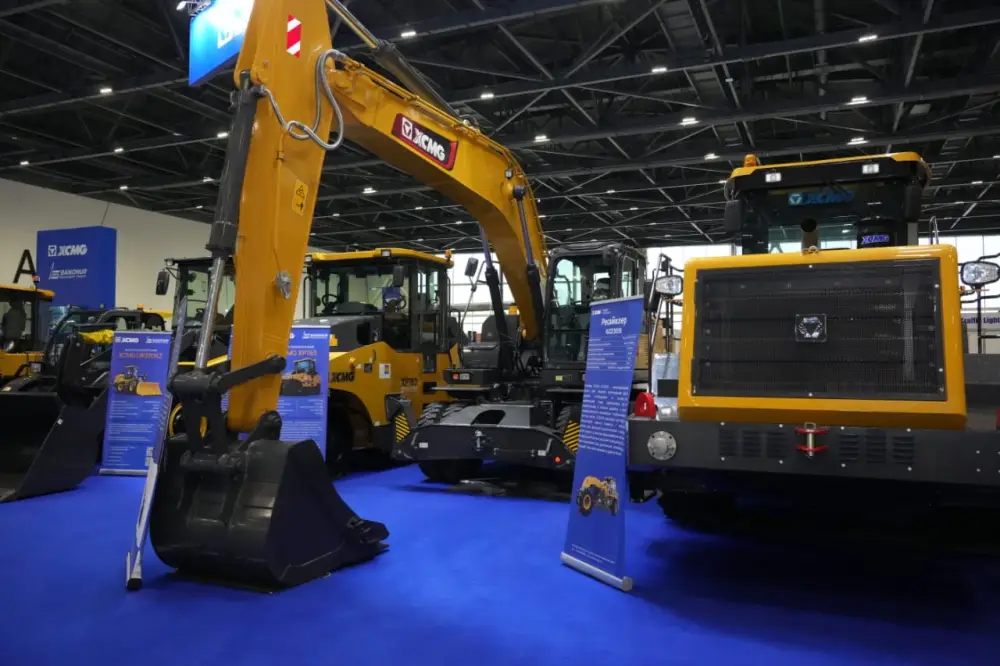 «Kaztraffic-2025» собрал в Астане лидеров дорожной отрасли и инновационные технологии (7)