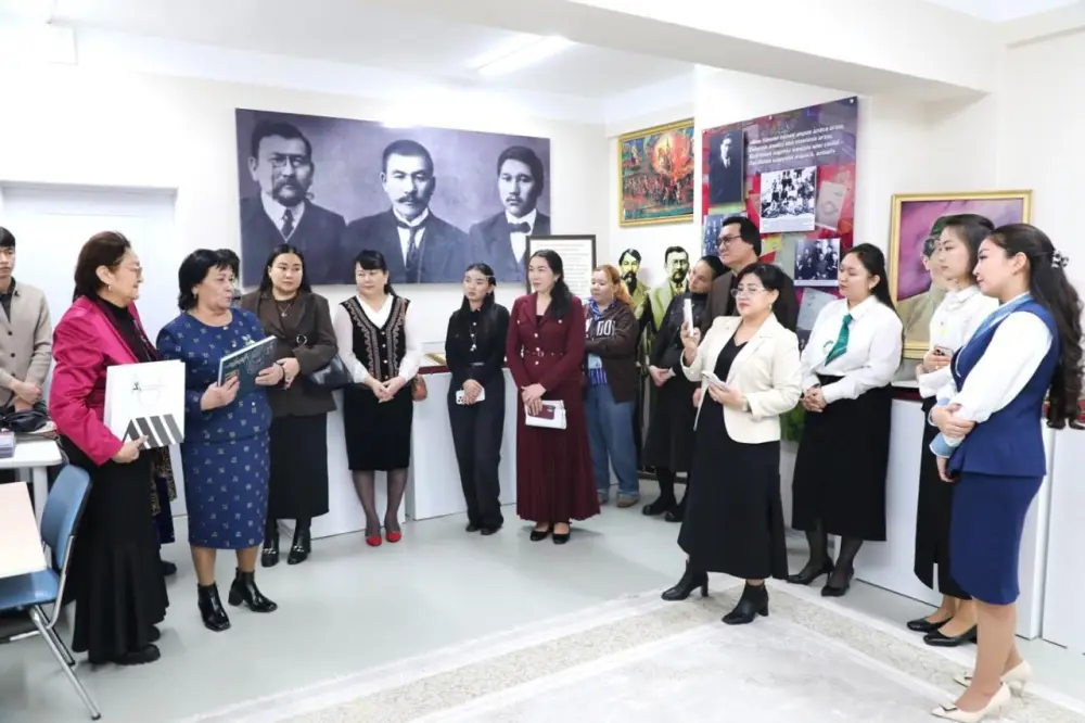 В Алматы прошел творческий конкурс в честь 140-летия Миржақыпа Дулатова (2)