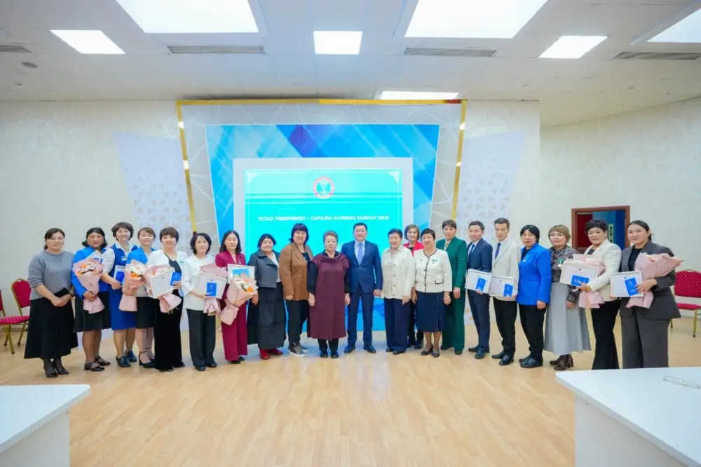 Победителей конкурса «Лучший педагог -2025» чествовали в Астане (5)