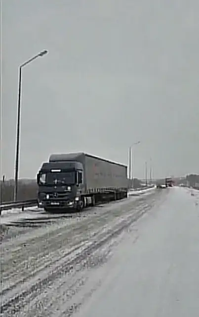 В Караганде коммунальные службы и полиция работают в усиленном режиме (8)