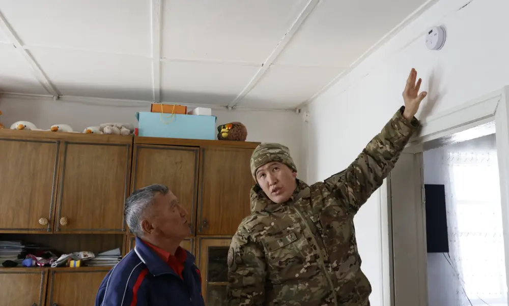 В области Жетісу усиливают работу по профилактике пожаров в отдаленных селах (2)