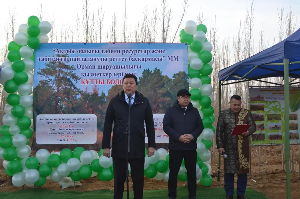 Шалкарским лесникам передали автомобили и дроны (4)