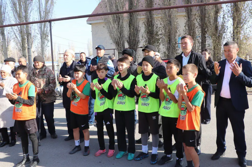 В Жуалынском районе открыты новые спортивные объекты (4)