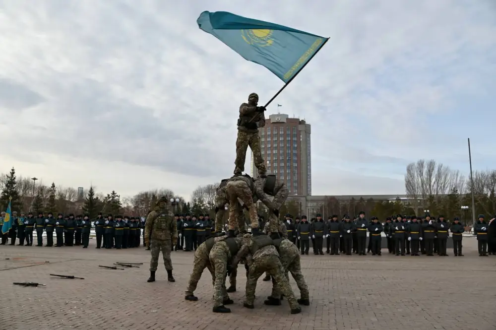 В Астане более 200 солдат принесли присягу на верность Родине (9)