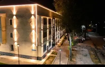 В Жетысуском районе Алматы активно модернизируют систему уличного освещения (2)