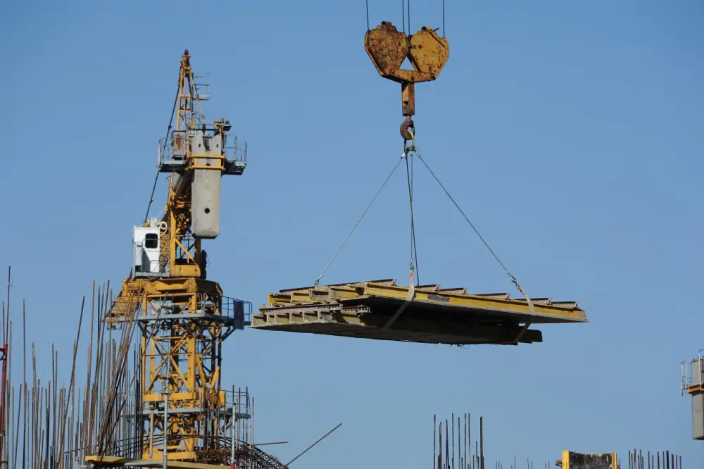 В Алматы очередного подрядчика лишили строительной лицензии (2)