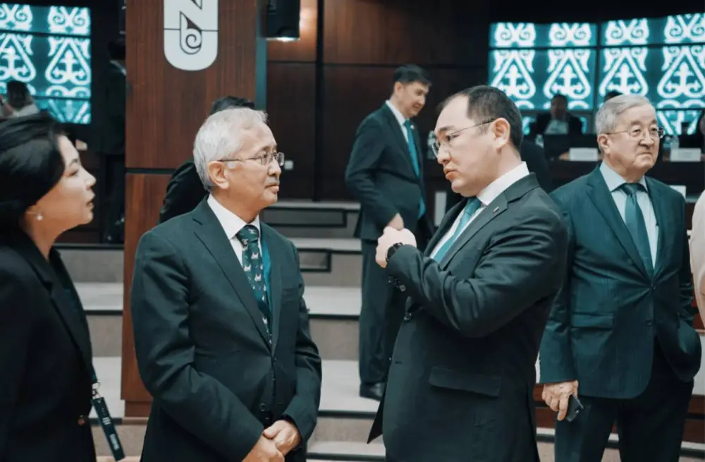 В Астане состоялся первый Форум учёных-соотечественников (4)