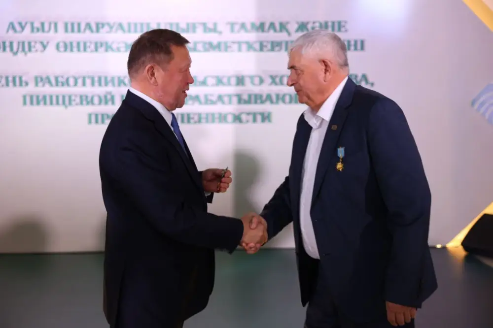 В Костанайской области отметили День работников сельского хозяйства (4)