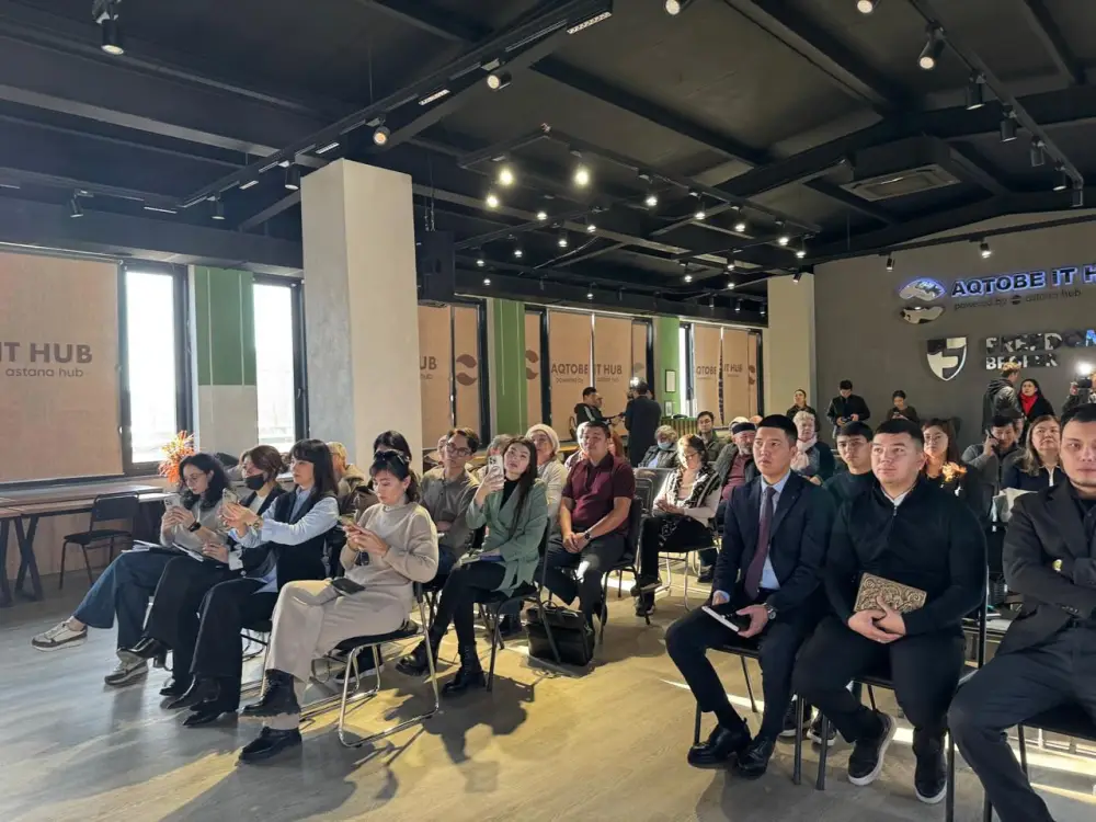 В Актобе состоялась встреча по разъяснению норм жилищного законодательства (3)