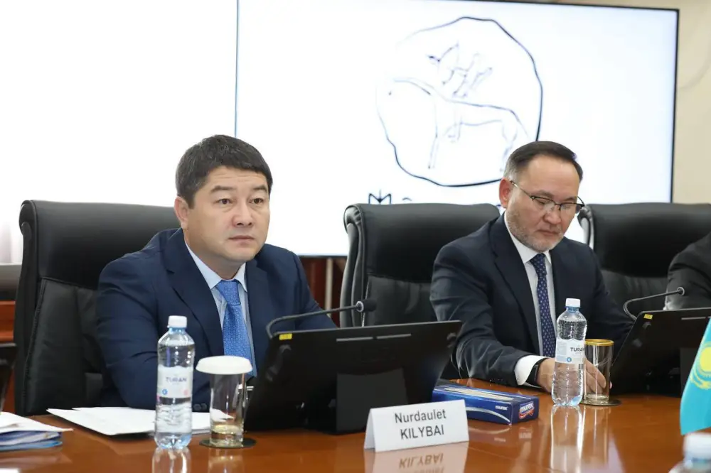 Аким Мангистауской области встретился с Генеральным консулом Республики Германия (3)