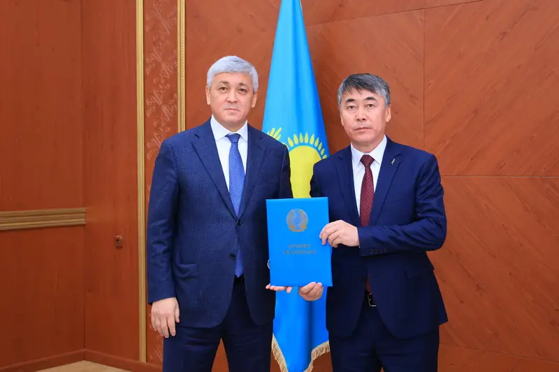 В Карагандинской области финансистов поздравили с профессиональным праздником (9)