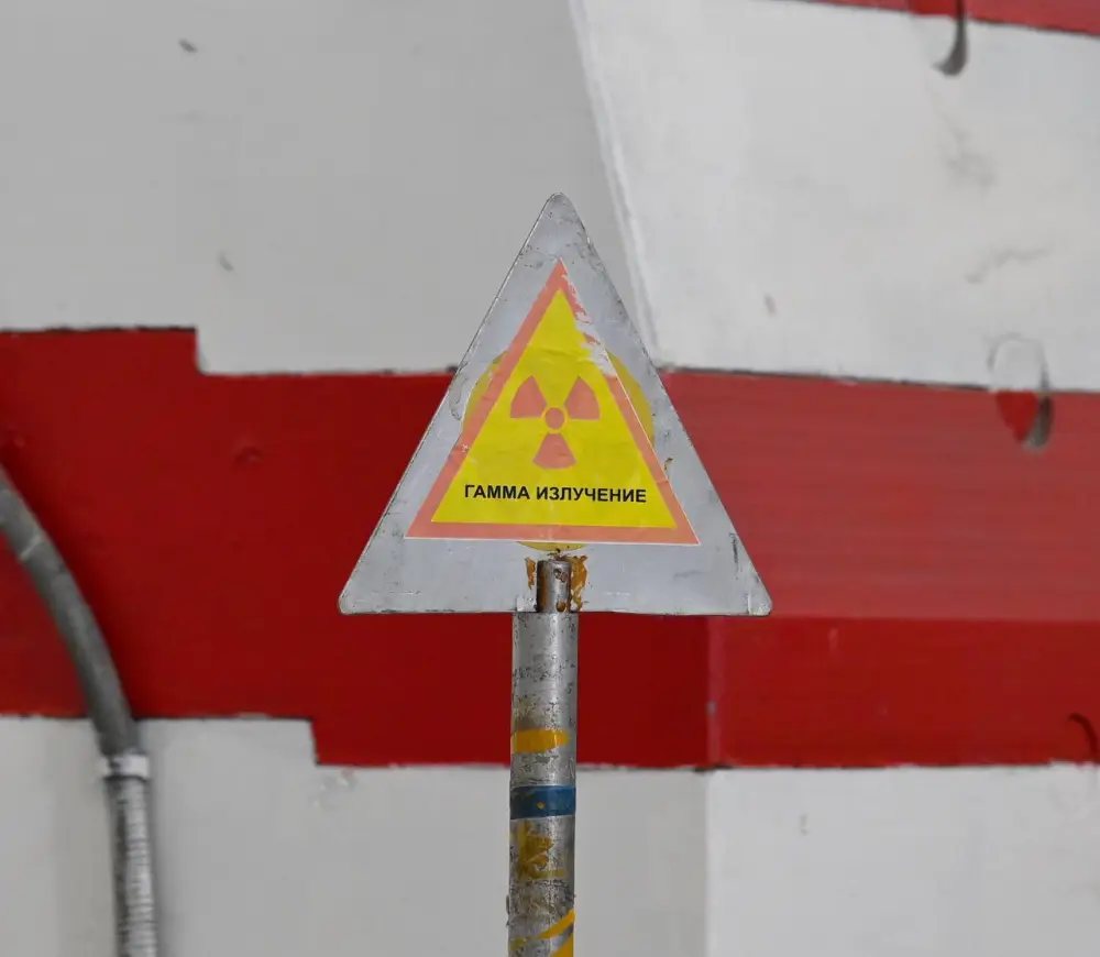 Аким Алматы ознакомился с работой ключевого ядерного института страны (3)