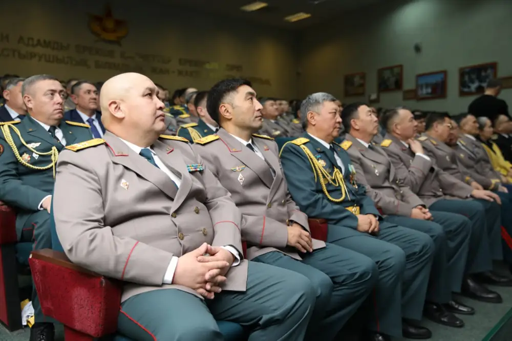 24 ноября – День военно-научного работника и военного педагога (4)