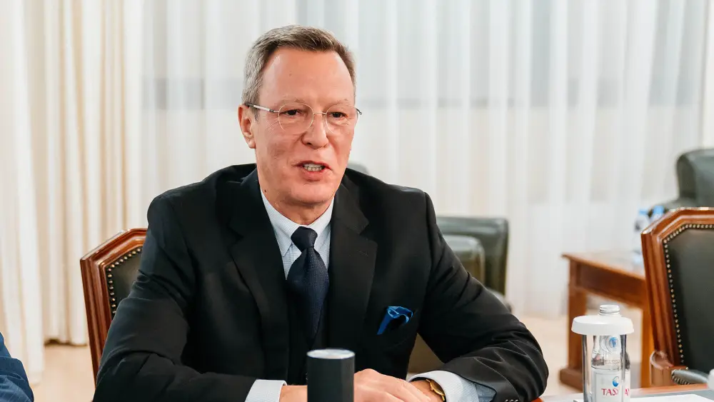 TikTok представил Серику Жумангарину исследование о влиянии цифровой платформы на бизнес Казахстана (2)