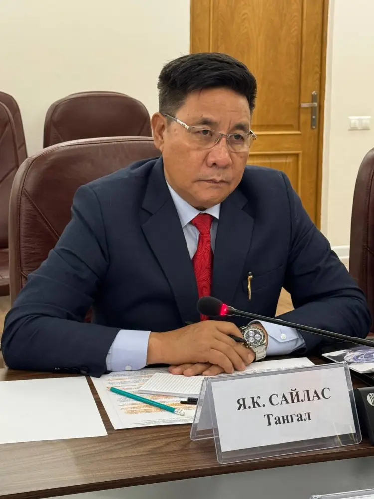 КАЗАХСТАН И ИНДИЯ РАСШИРЯЮТ СОТРУДНИЧЕСТВО В СФЕРЕ ЗДРАВООХРАНЕНИЯ (2)