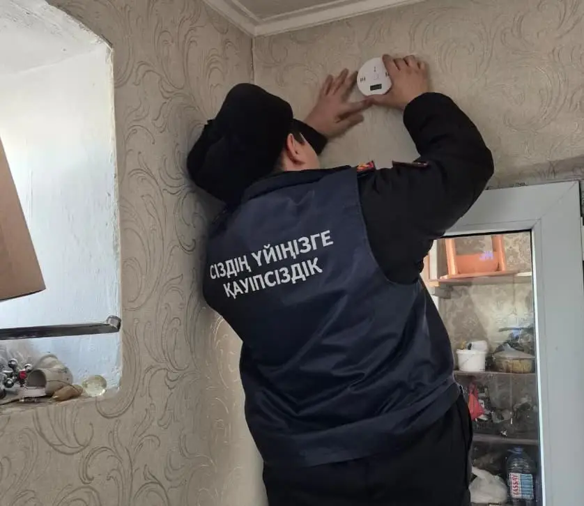 МЧС усиливает профилактическую работу в рамках месячника пожарной безопасности (4)