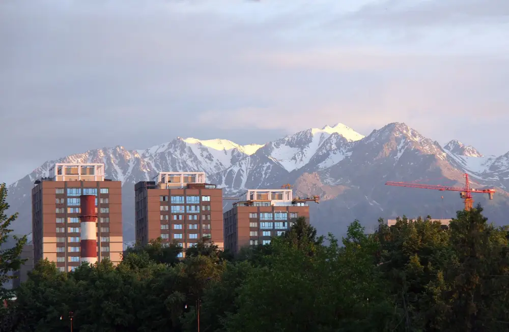 Официальные данные о качестве воздуха в Алматы предоставляет только Казгидромет (4)