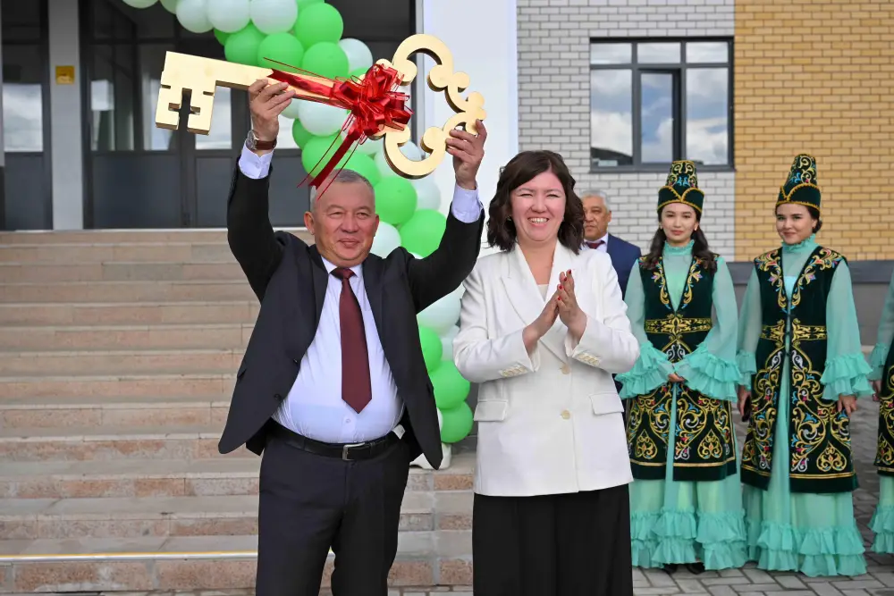 В Аягозском районе области Абай открылась школа на 600 мест (5)