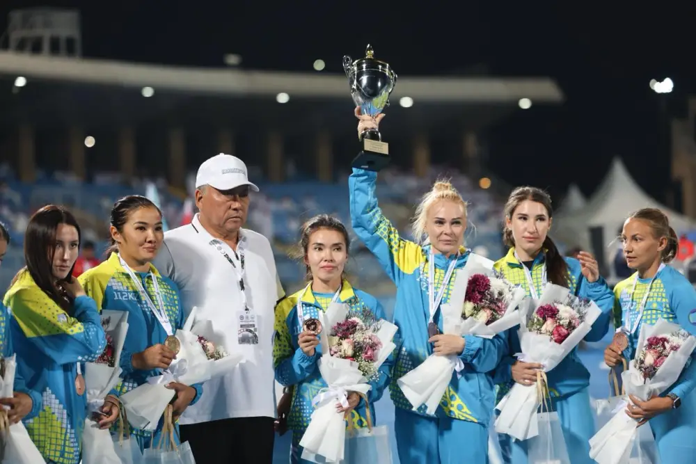 КАЗАХСТАН — В ПЯТЕРКЕ СИЛЬНЕЙШИХ СТРАН МИРА ПО ПОЖАРНО-СПАСАТЕЛЬНОМУ СПОРТУ (2)