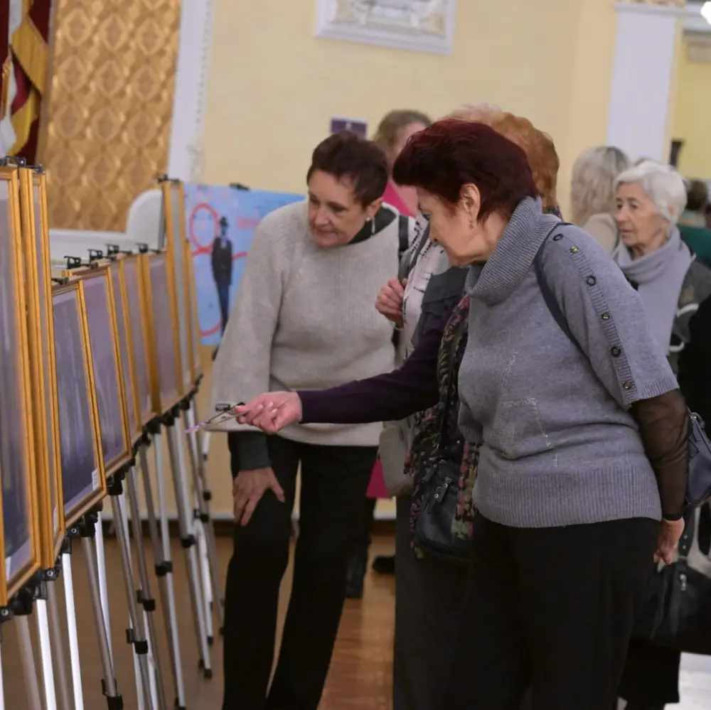 Павлодарскому областному театру драмы имени А.П. Чехова - 80 лет (8)