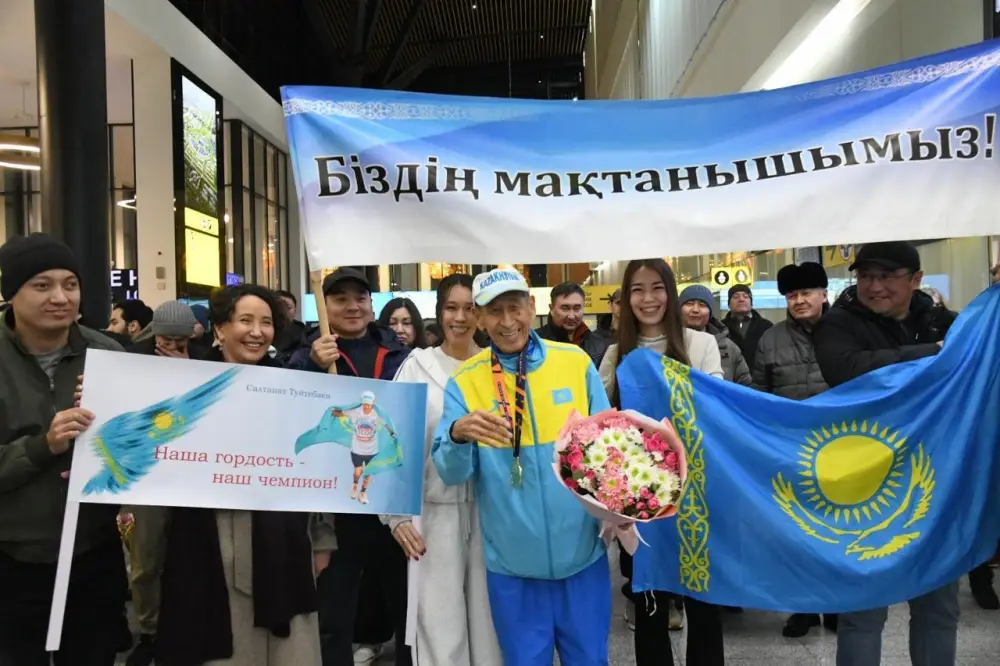 Пробежал 42 километра в 80 лет: казахстанский аксакал, участвовавший в Нью-Йоркском марафоне, вернулся в страну (6)