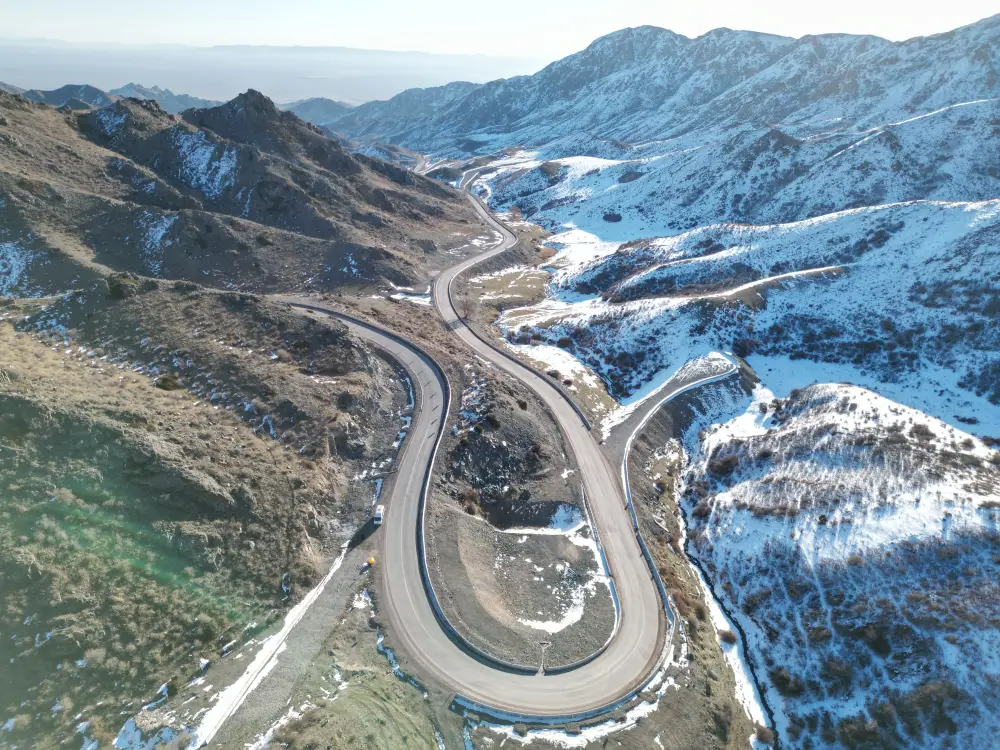 В Жетісу отремонтированы крупные автомагистрали «Сарыозек-Коктал» и «Жаркент-Хоргос», ведущие в приграничный регион (7)