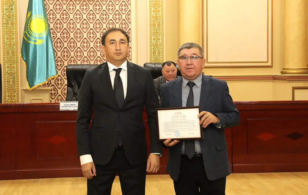 Выразил благодарность гражданам (4)