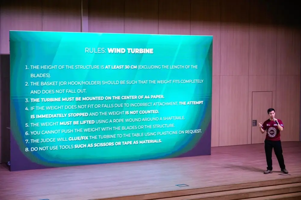 Международные STEM-олимпиада и битва роботов стартовали в Астане (8)