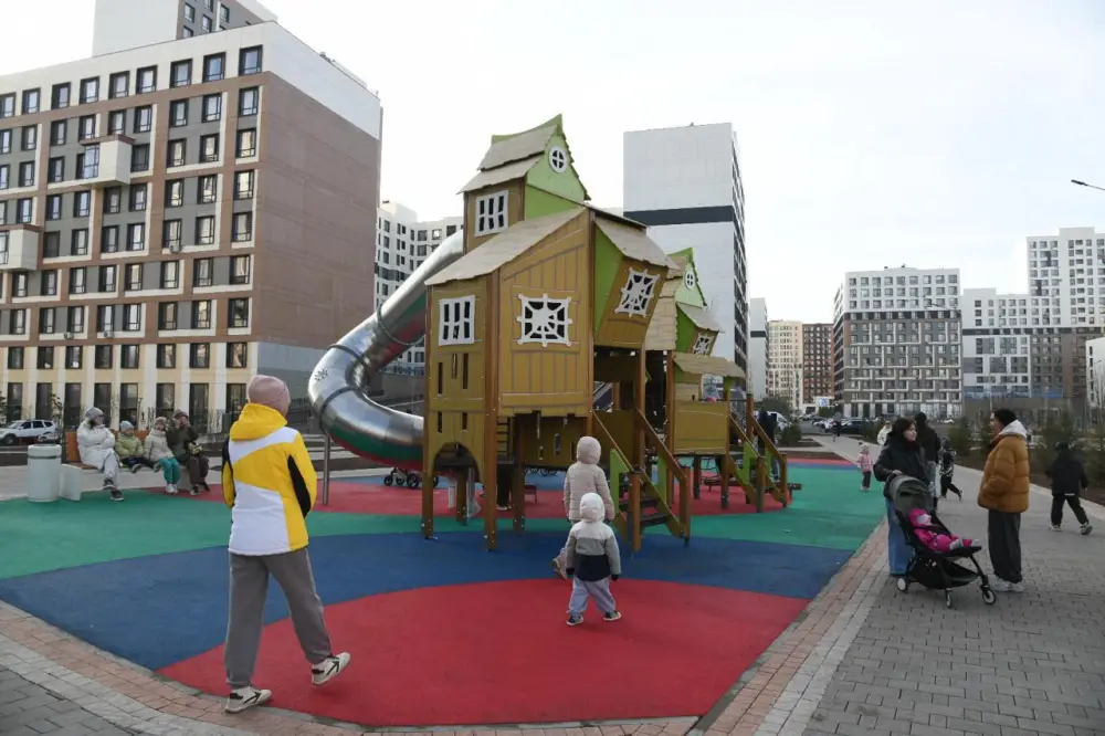 Зеленая зона вместо бизнес-центров: новое общественное пространство открыли в Астане (9)