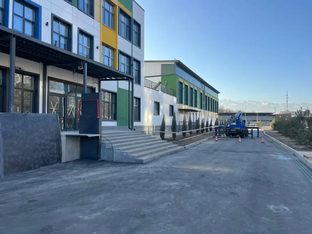 В Алматы завершается строительство 8 школ почти на 12 тыс. мест (4)