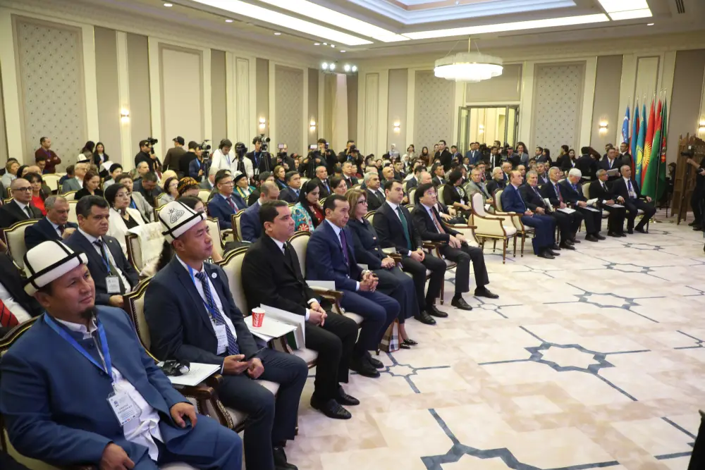 В Ташкенте начал работу конгресс «Духовное наследие и просветительство в Центральной Азии» (2)