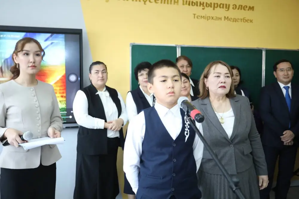 В Жанаозене открылся посвященный творчеству Абиша Кекилбайулы кабинет «Әбіштану» (4)