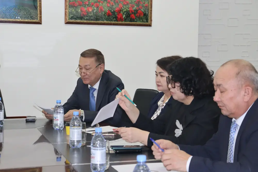 В Алматы обсудили актуальные вопросы библиотечного дела и книгоиздания (2)