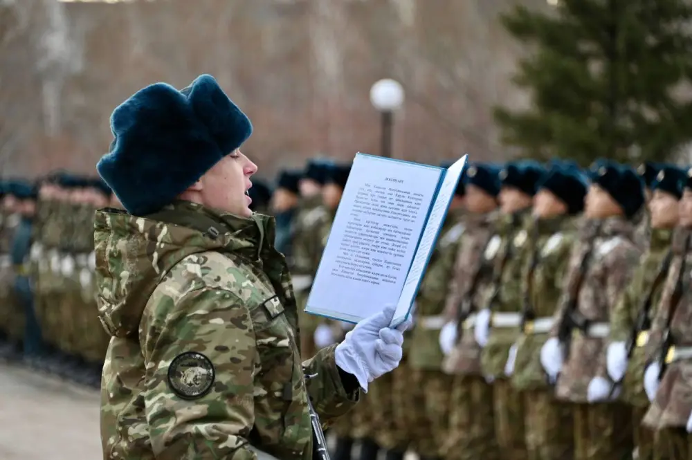 В Астане более 200 солдат принесли присягу на верность Родине (10)