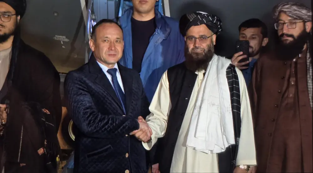 Казахстан направил гуманитарную миссию в Афганистан (4)