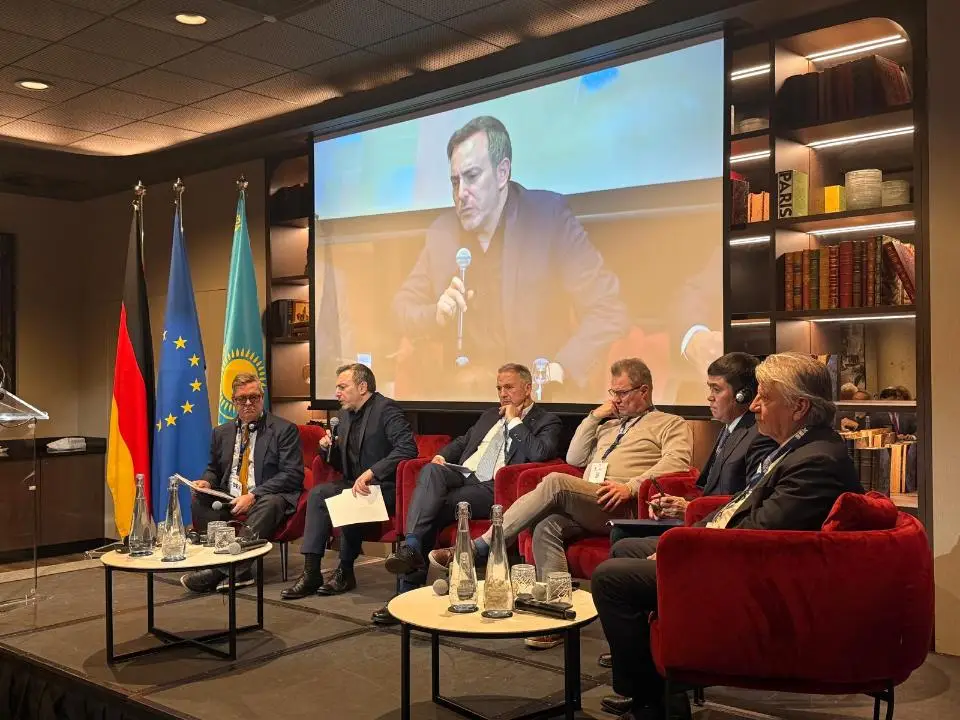 Средний коридор: Казахстан и ЕС укрепляют взаимосвязь между Востоком и Западом (5)