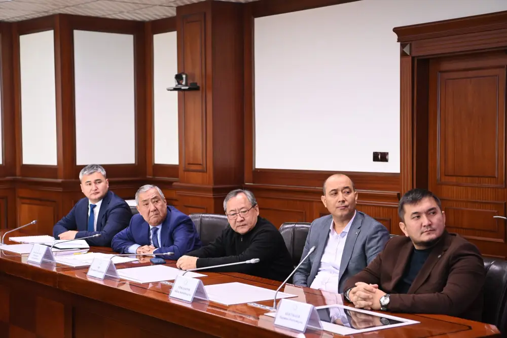 Модернизируются вокзалы и пассажирские платформы в регионе (2)