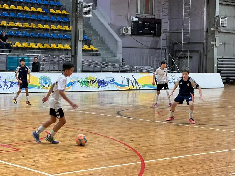 В Караганде определили победителей Кубка памяти Балапана Абенова по мини-футболу (4)