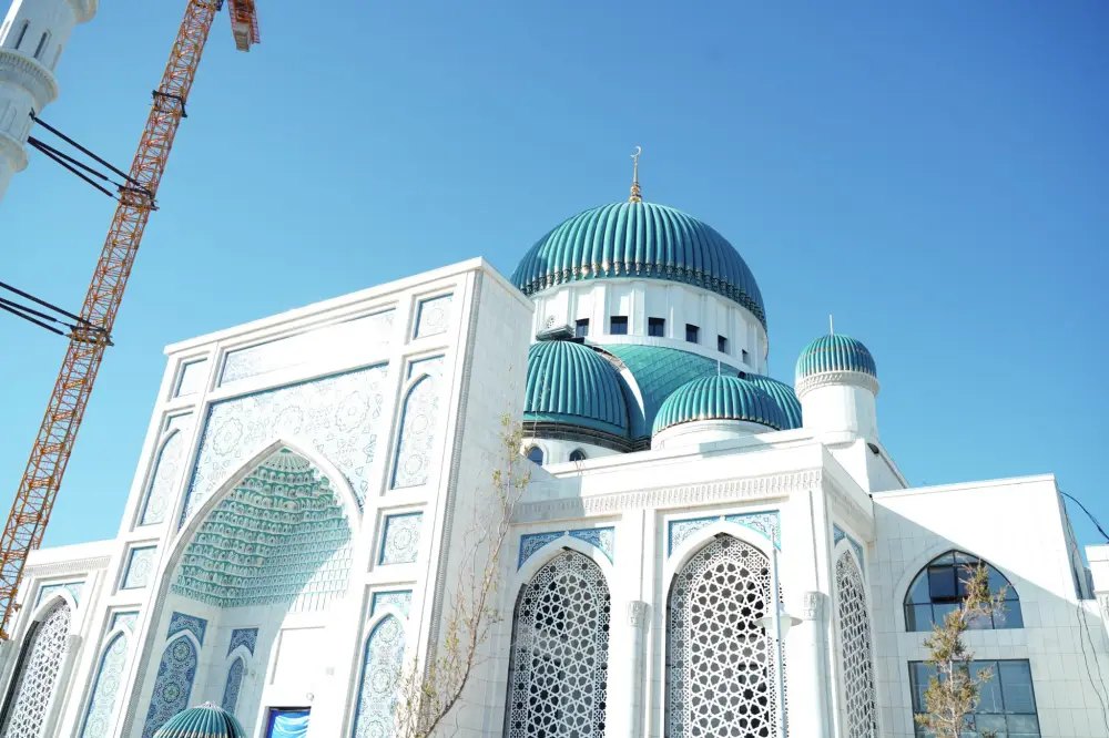 МЕЧЕТЬ НА 5000 МЕСТ ОТКРОЕТСЯ В ТУРКЕСТАНЕ В КОНЦЕ ГОДА (8)