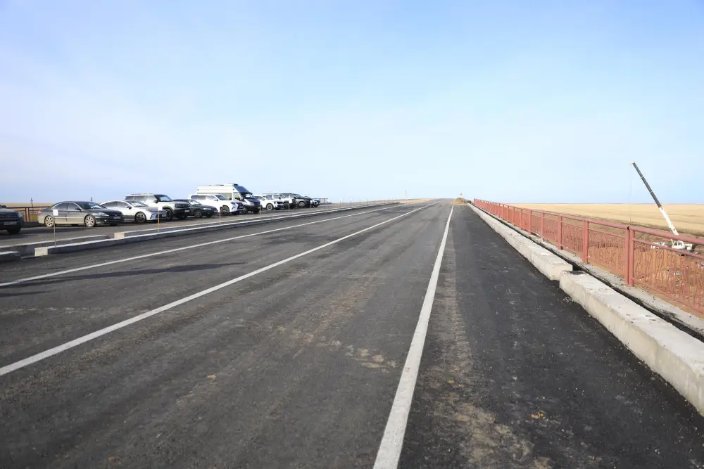 На участке автодороги Актобе – Карабутак – Улгайсын завершен первый этап реконструкции протяженностью 28 км и открыто движение транспорта (2)