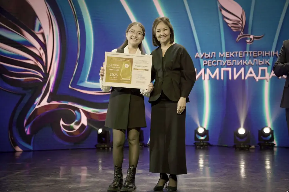 200 школьников стали победителями Республиканской олимпиады по естественно-математическому направлению для учащихся сельских школ (6)